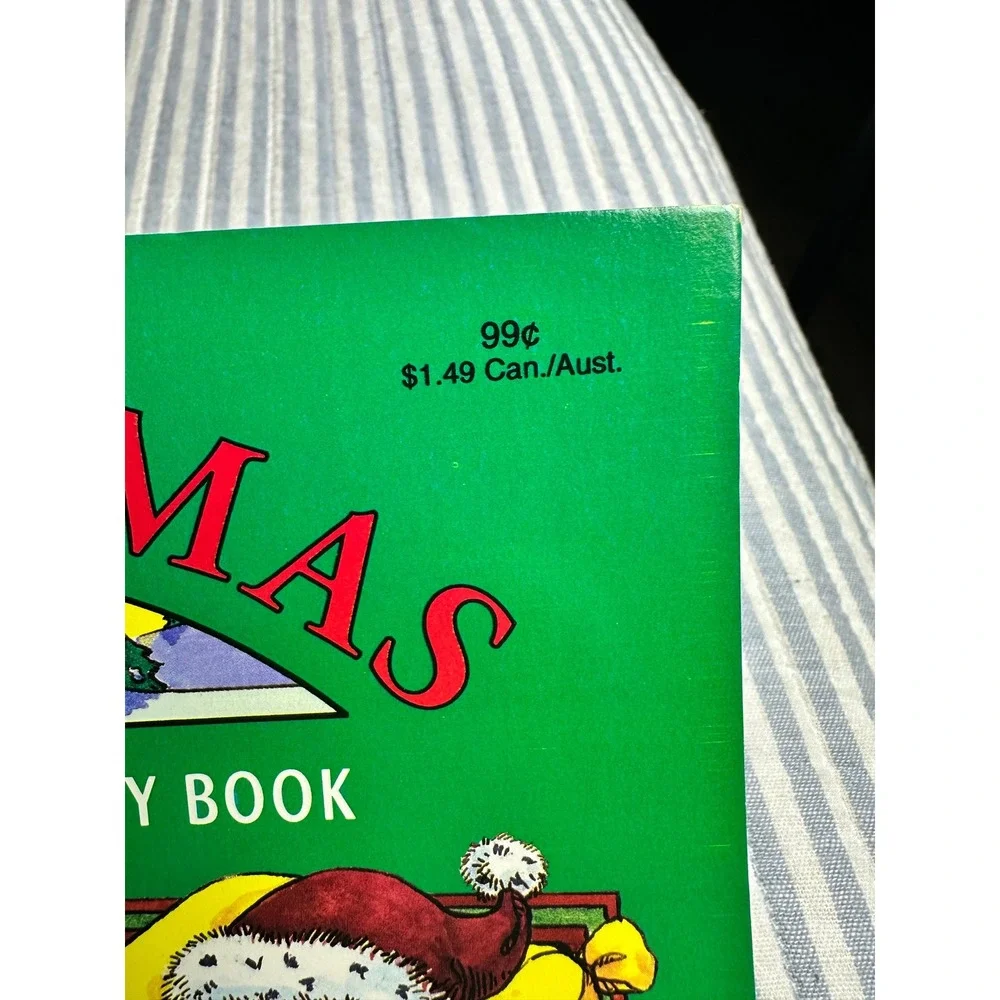 Vintage 1995 Landoll's Christmas Coloring‎ and Activity Book Santa Elves Unused